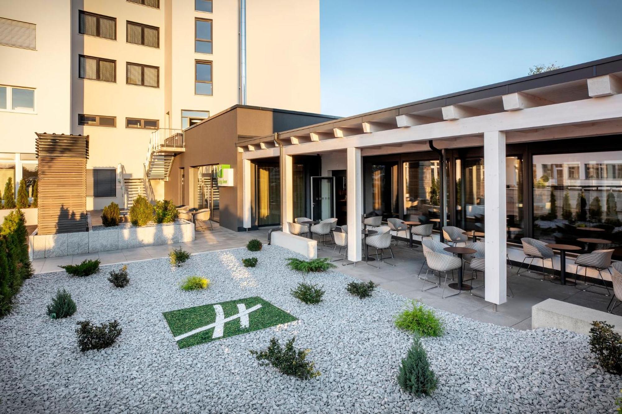 Holiday Inn - Villingen - Schwenningen By Ihg Exterior foto